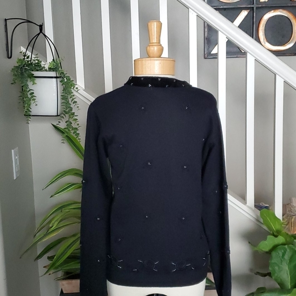 Vintage Ship'N Shore Black Beaded Embroidered Hook Front Cardigan Sweater Small - Picture 11 of 13